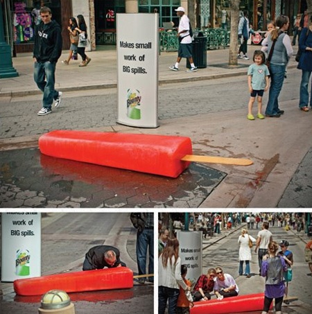 On the street marketing: Giant orange Popsicle.