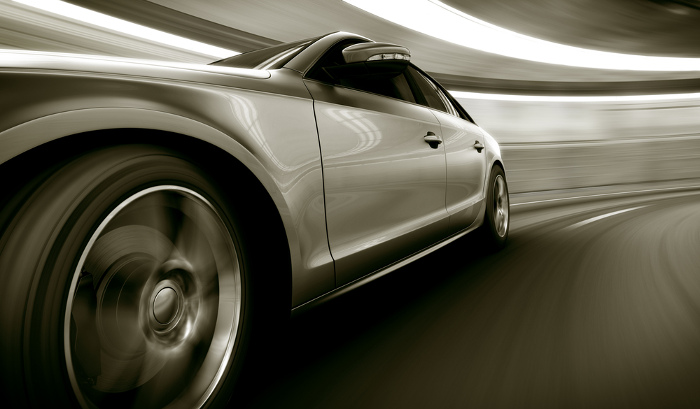 Auto marketing speeds up with social and video content.