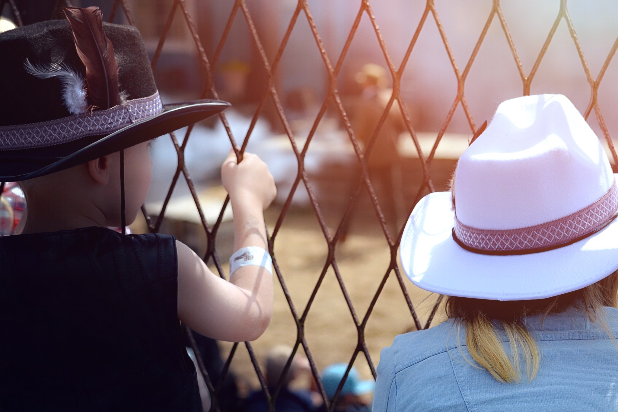 Sartorial style aside, white trumps black hat SEO when it comes to content marketing.